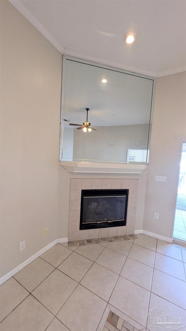 Foto del edificio - 1612 College Pkwy