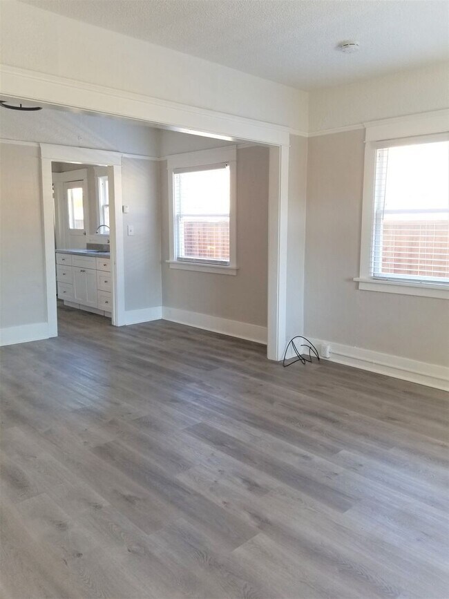 Foto del edificio - 401/403 Johnson