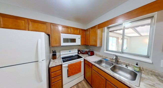 Foto del edificio - 8103 Conifer Rd