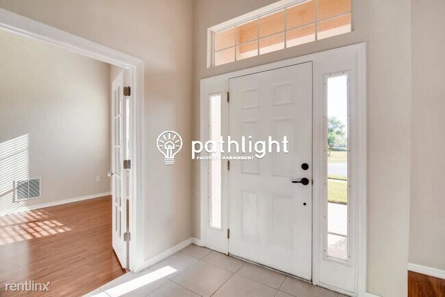 Foto del edificio - 3 br, 2 bath House - 3108 Regal Darner Dr ...