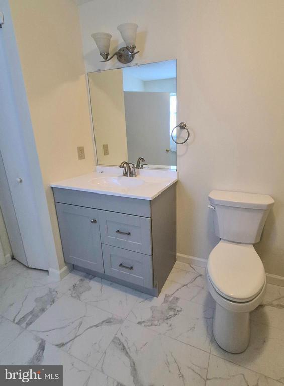 Foto del edificio - 904 Sweetwater Dr