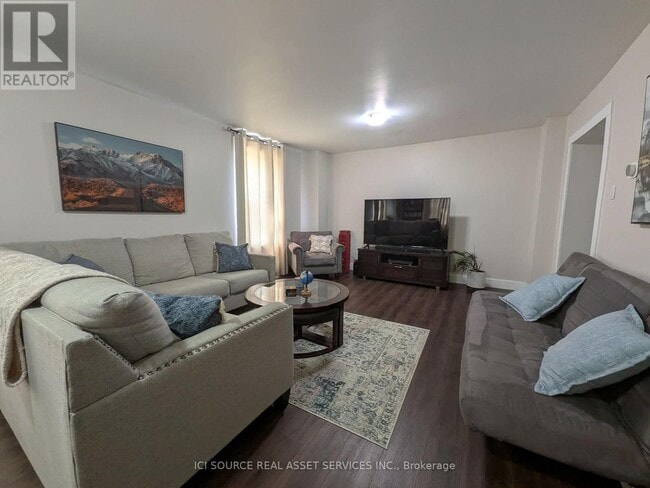 Building Photo - 151 Singleton Dr