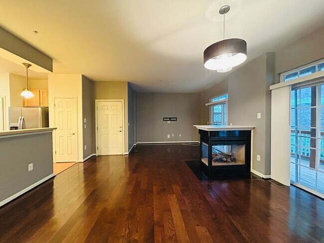 Foto del edificio - 1857 Cedar Cove Way