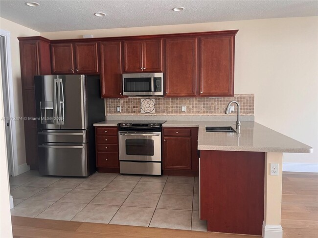 Building Photo - 1169 Islamorada Dr