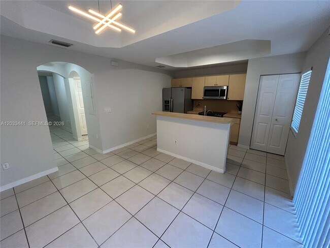 Foto del edificio - 4961 Leeward Ln