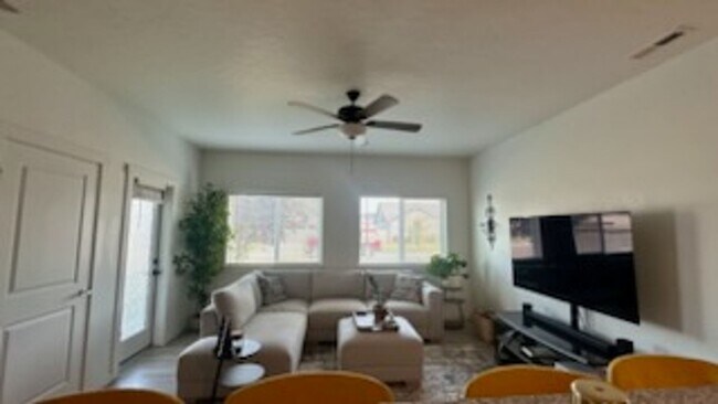 Building Photo - Upscale Townhome Haven: Designer Finishes ...