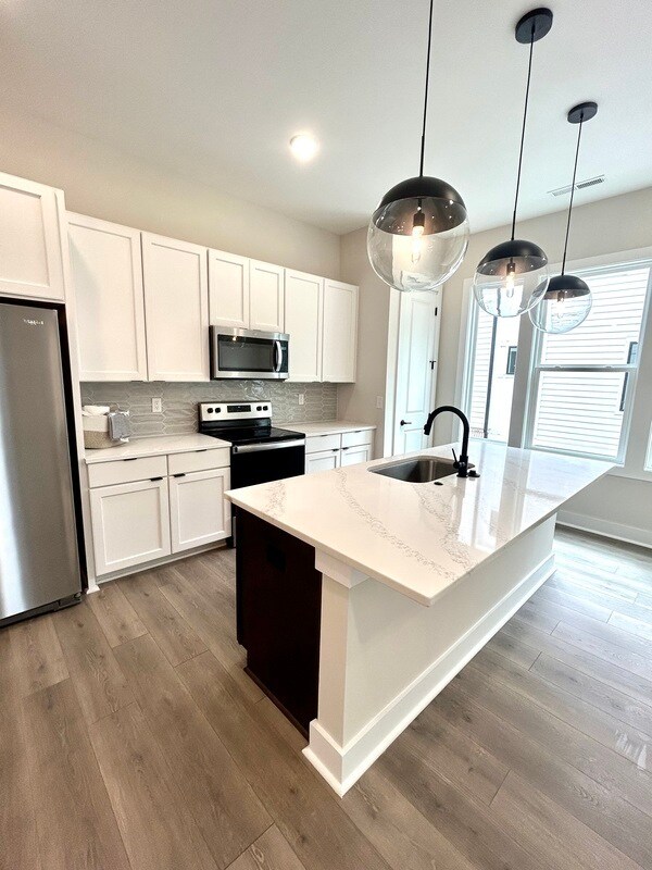 Photo - 407 Strong Ave Townhome