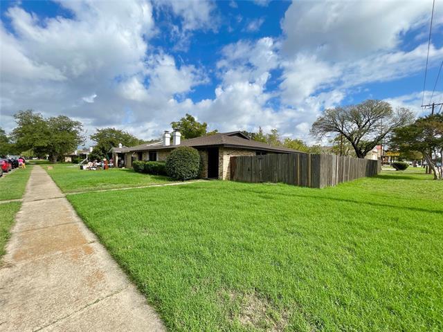 Building Photo - 1322 Willow Wood Ct