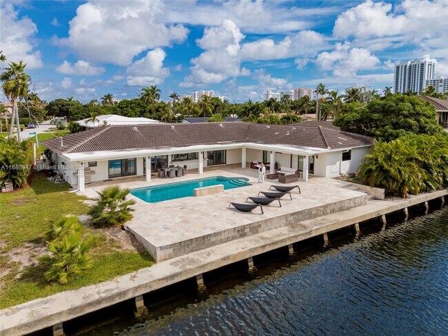Foto del edificio - 1912 Ocean Mist Dr