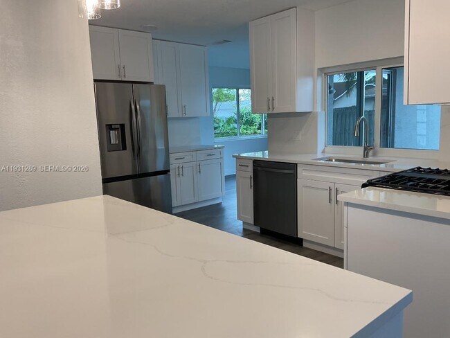 Foto del edificio - 11620 NW 31st Pl