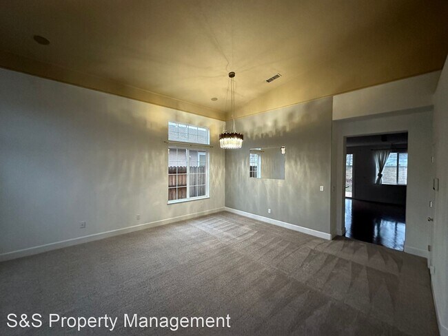 Building Photo - 5 br, 2.5 bath House - 1643 Princeton Road
