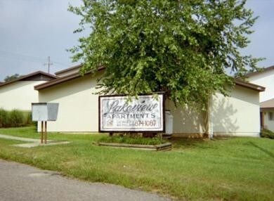 Foto principal - Lakeview Apartments