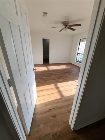 Foto del edificio - 4916 Ledgestone Dr