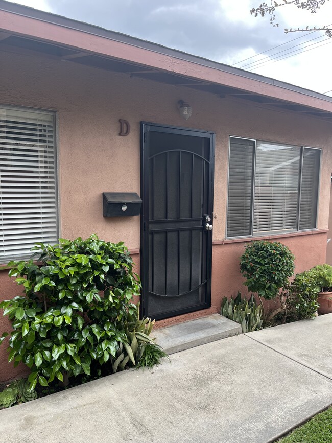 Foto del edificio - 224 Linwood Ave