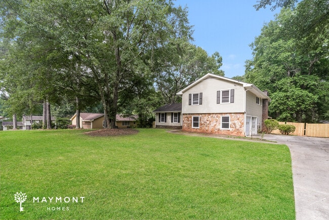 Building Photo - 3681 Sugar Creek Ln SE