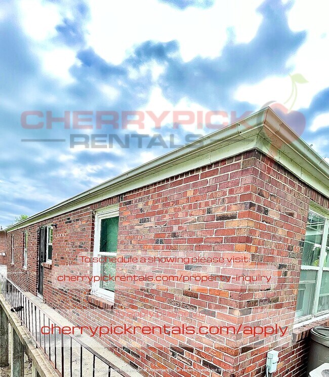 Building Photo - 4519 Hamilton St