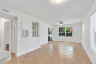 Building Photo - 1780 Palm Cove Blvd