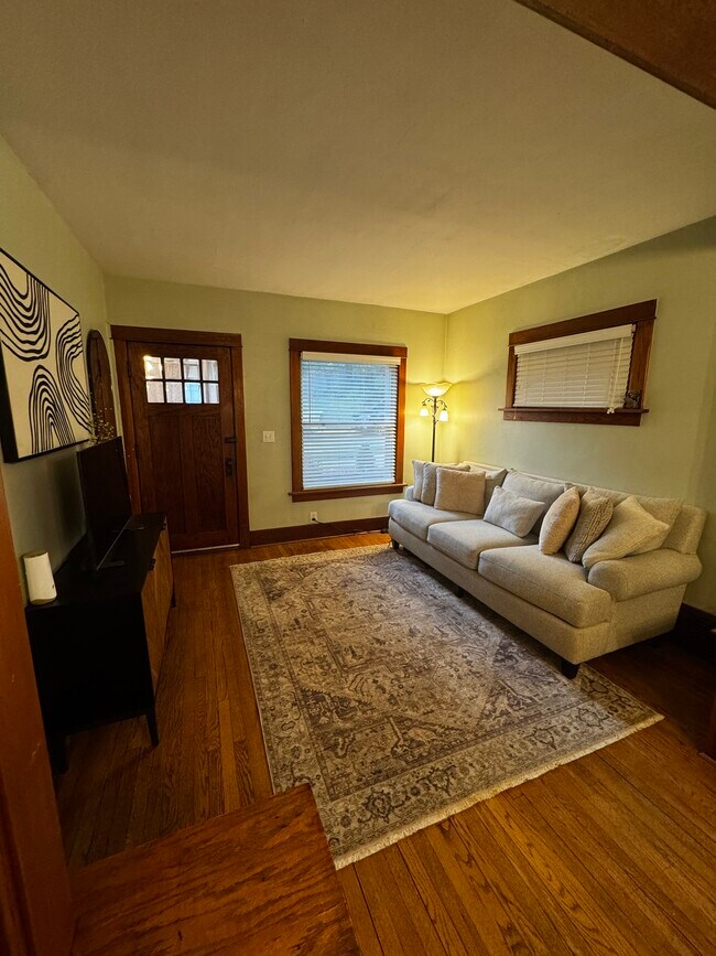 Foto del edificio - 2926 N 56th St