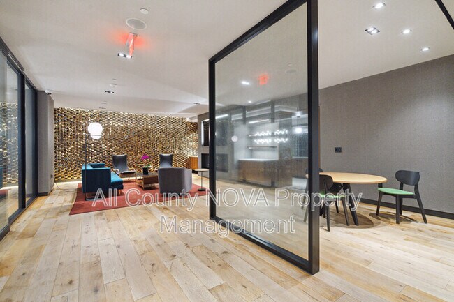 Building Photo - 1625 Eckington Pl NE