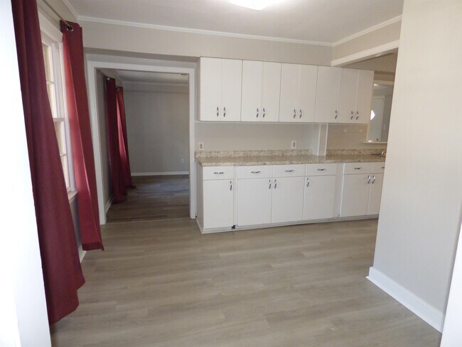 Building Photo - 4485 Boyce Rd