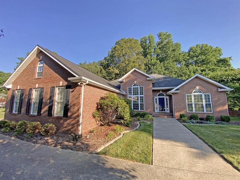 Primary Photo - 2575 Village Ct
