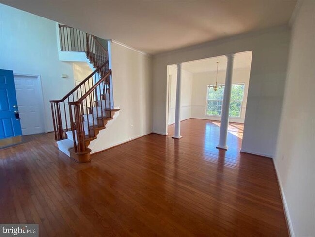 Building Photo - 14582 General Washington Dr