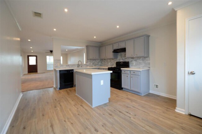 Foto del edificio - 2519 Spring Lily Ct