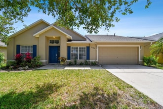 Building Photo - 7124 Colonial Lake Dr