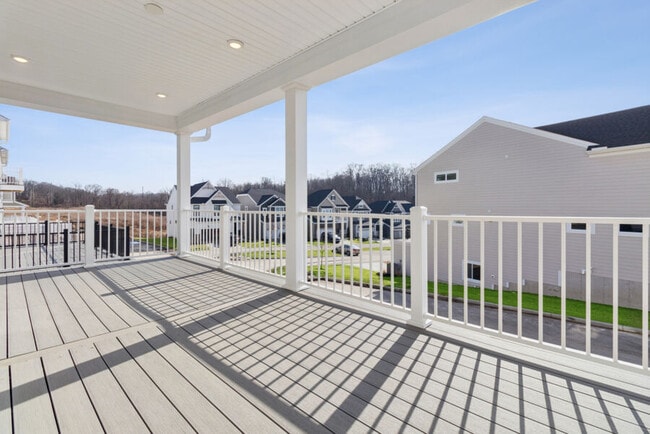 Building Photo - 5694 Ohio Trl