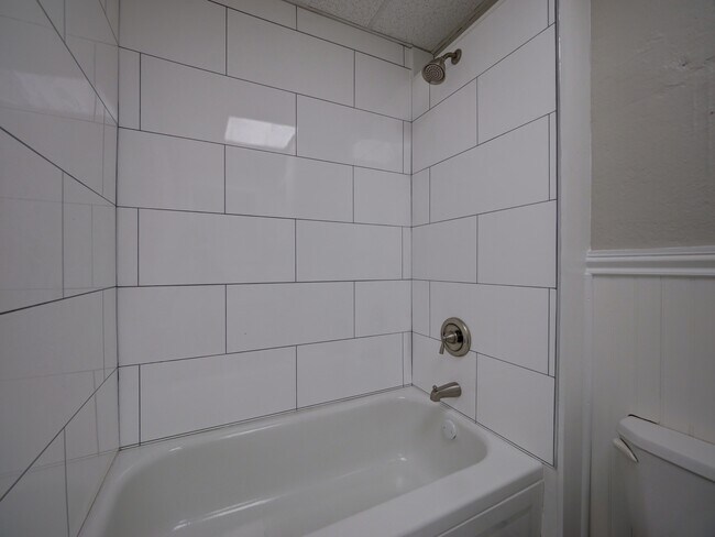 Foto del edificio - Caldwell Apartments