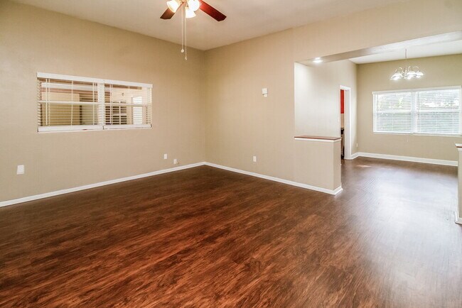 Foto del edificio - 5406 Ashmeade Rd