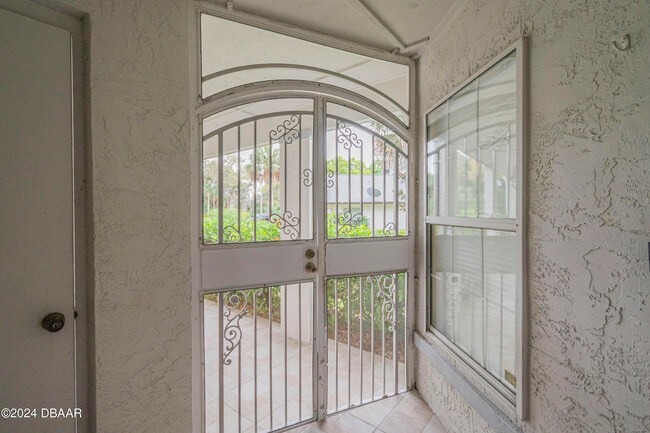 Foto del edificio - 6236 Clover Bend Dr