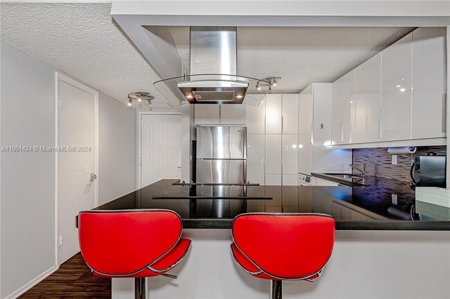 Building Photo - 200 Leslie Drive Apt #926, Hallandale Beac...