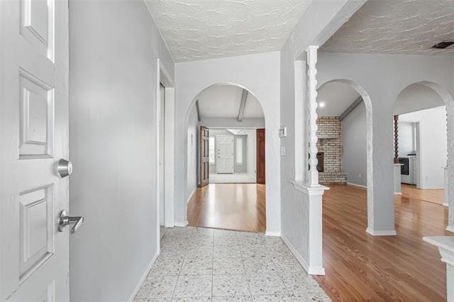 Building Photo - 2732 Parkhaven Dr