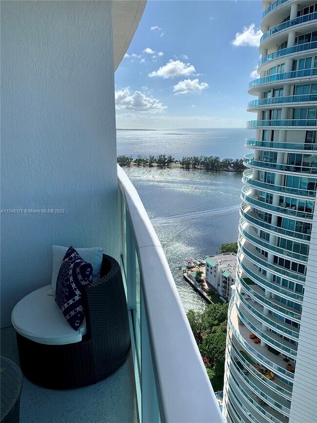 Foto del edificio - 2101 Brickell Ave