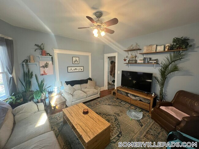 Foto del edificio - 294 Highland Ave