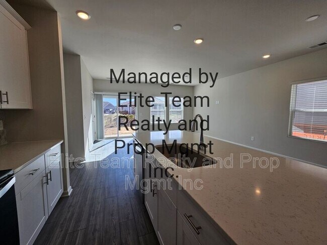 Building Photo - 5213 Brailey Cir
