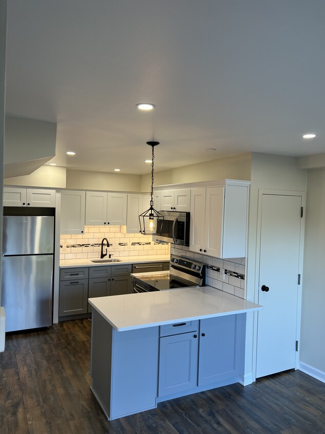 149 W Kenilworth Cir Unit 149, Newtown Square, PA 19073 Condo for