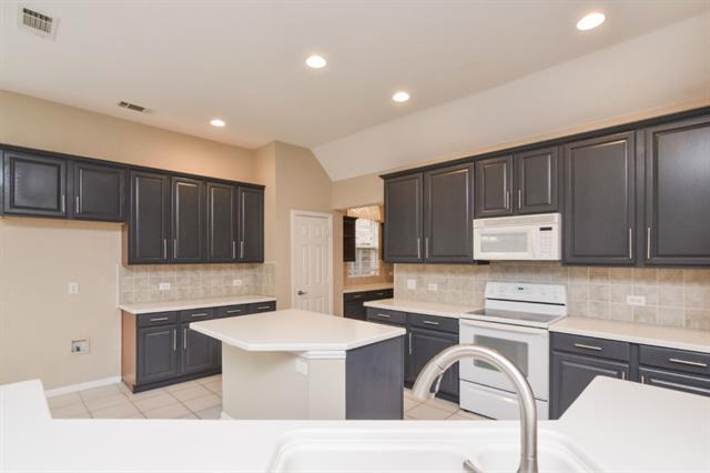 Foto del edificio - 2471 Loch Haven Ct