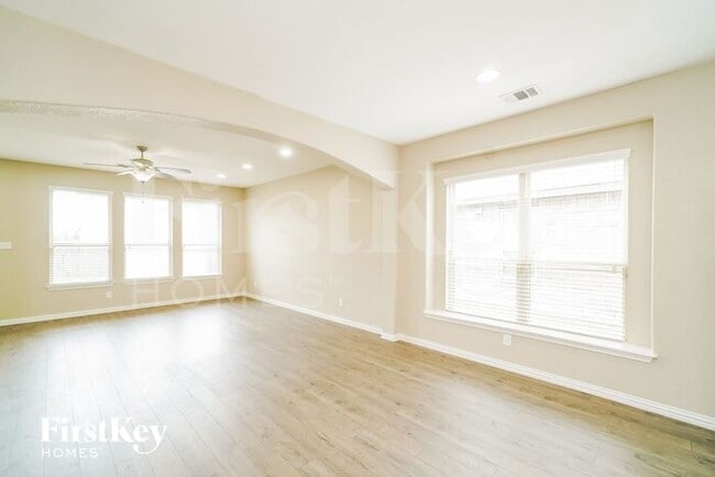 Building Photo - 13814 Cohan Way