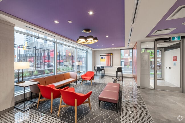 Lobby Photo - Hillside Apartments