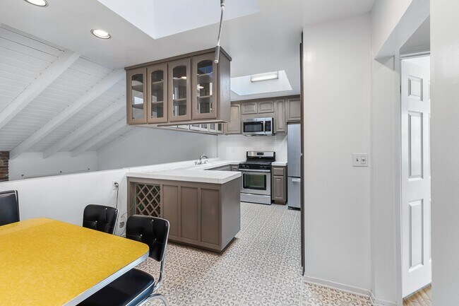 Foto del edificio - Beautiful 3-Bedroom, 2-Bathroom Home in a Peaceful Neighborhood