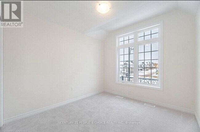 Photo du bâtiment - 96 McGill Ave