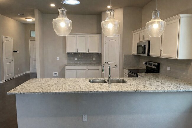 Foto del edificio - 1214 Lilac Ledge Dr