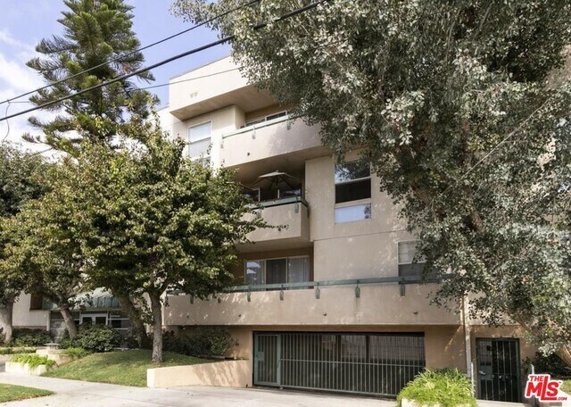 Foto del edificio - 11225 Peach Grove St