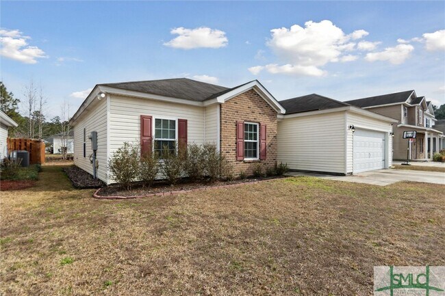 Building Photo - 151 Waverly Way