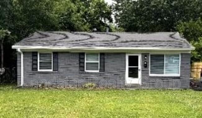 Photo - 9816 Titan Dr House