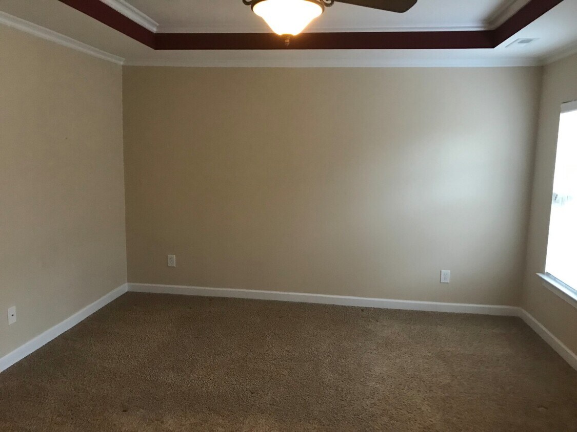 Foto principal - 12136 Red Rust Ln