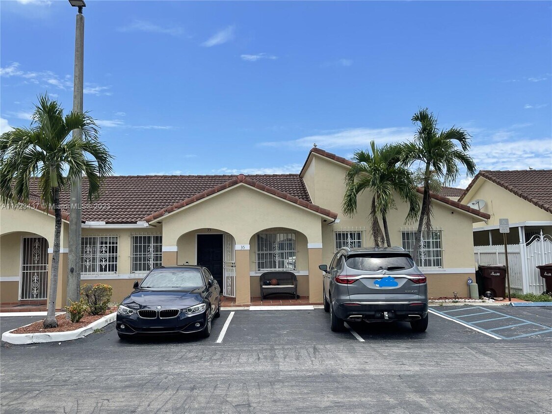 Foto principal - 7191 W 24th Ave