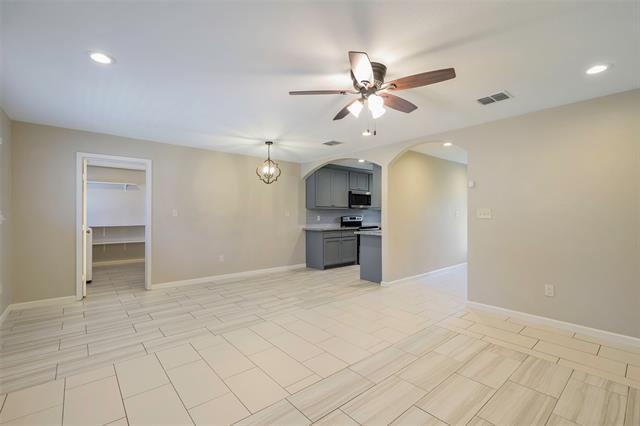 Foto del edificio - 1240 Carla St